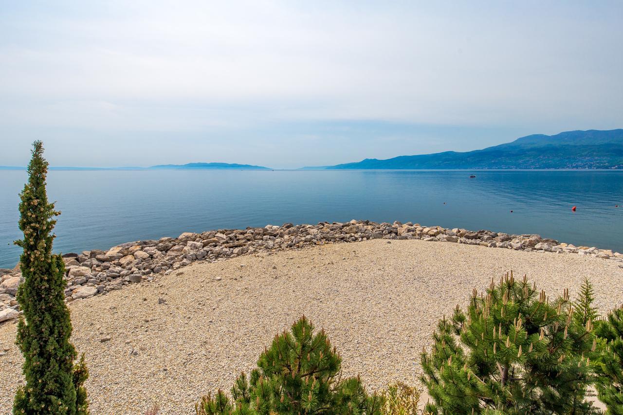 Apartments Villa Nora Ριέκα Εξωτερικό φωτογραφία