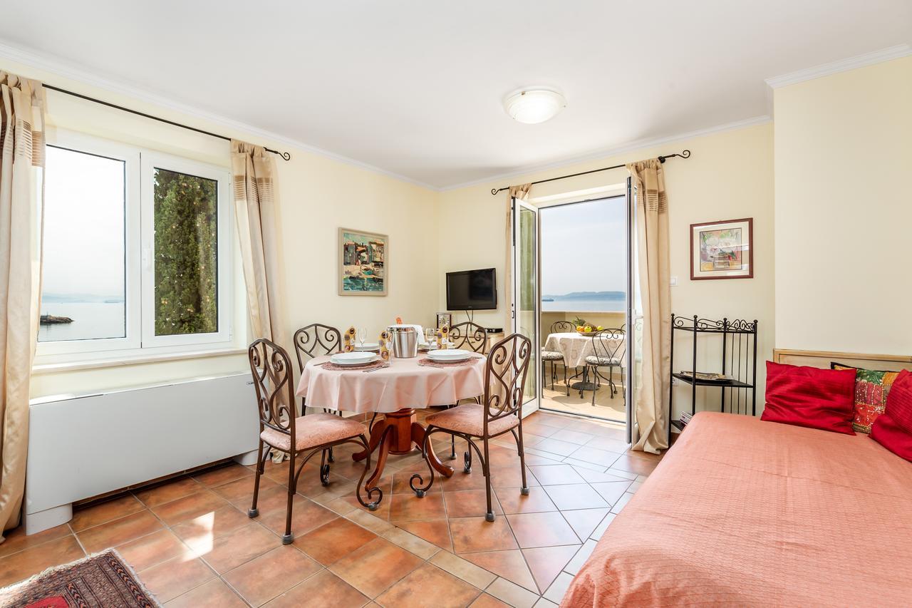 Apartments Villa Nora Ριέκα Εξωτερικό φωτογραφία