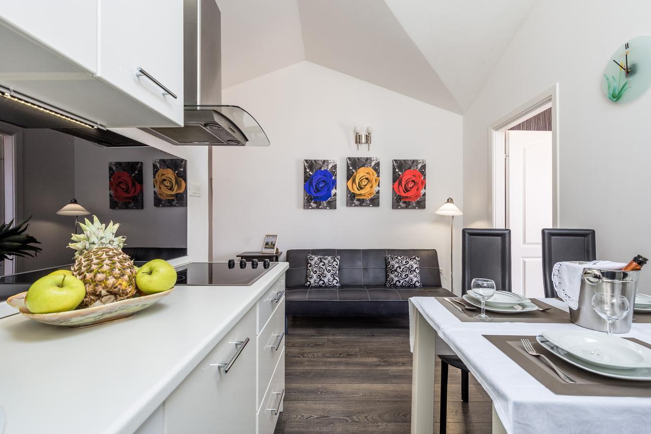 Apartments Villa Nora Ριέκα Εξωτερικό φωτογραφία