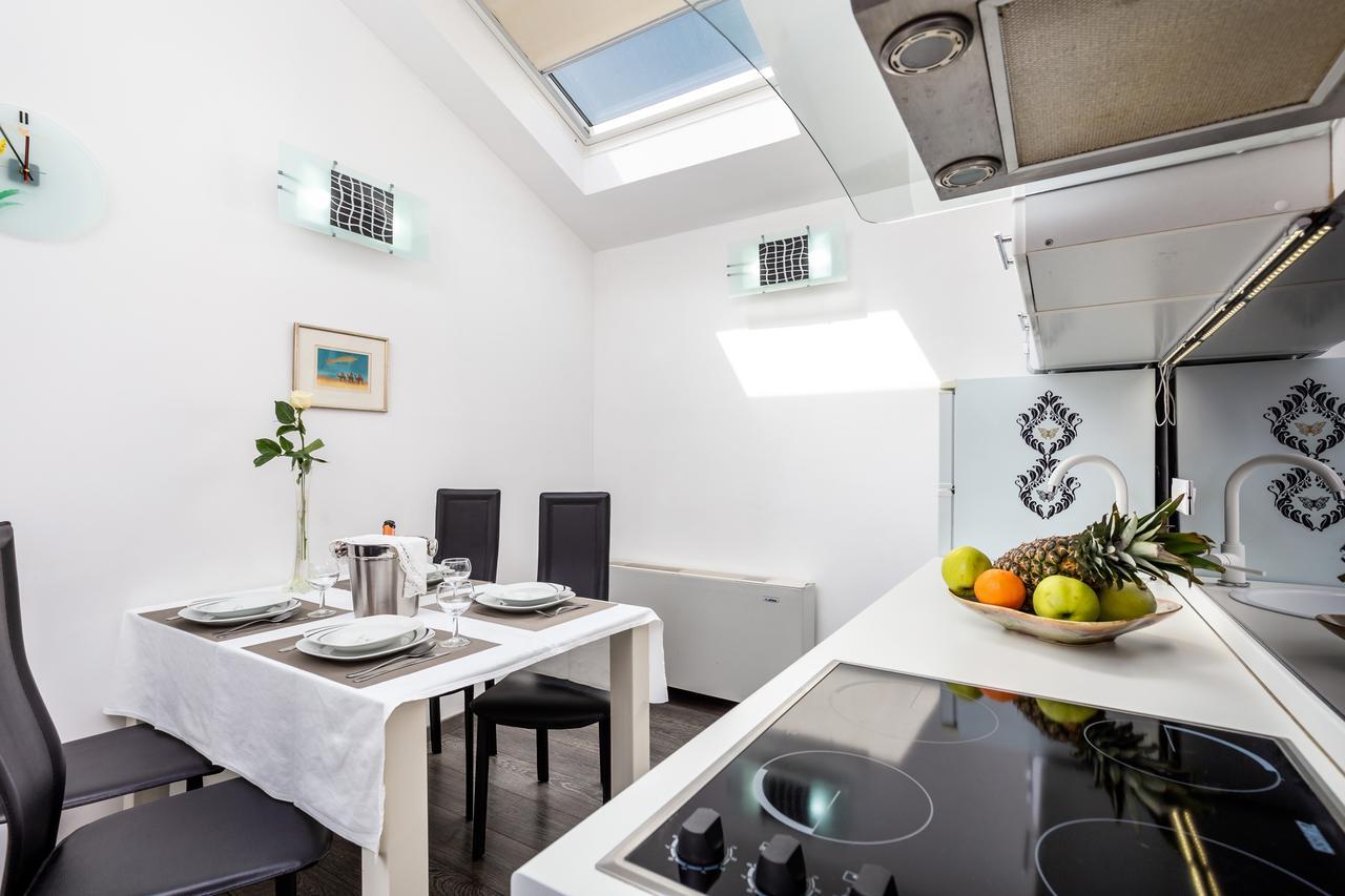 Apartments Villa Nora Ριέκα Εξωτερικό φωτογραφία
