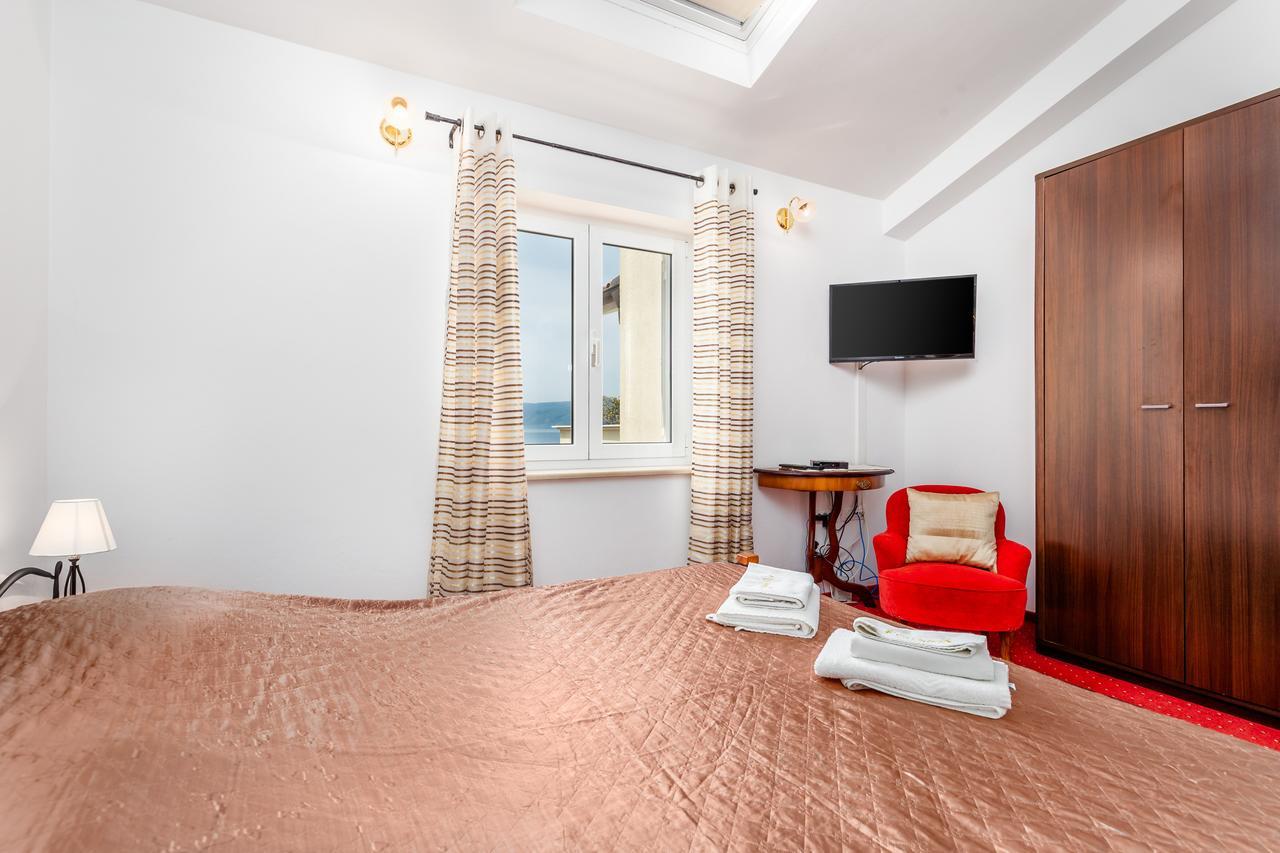 Apartments Villa Nora Ριέκα Εξωτερικό φωτογραφία